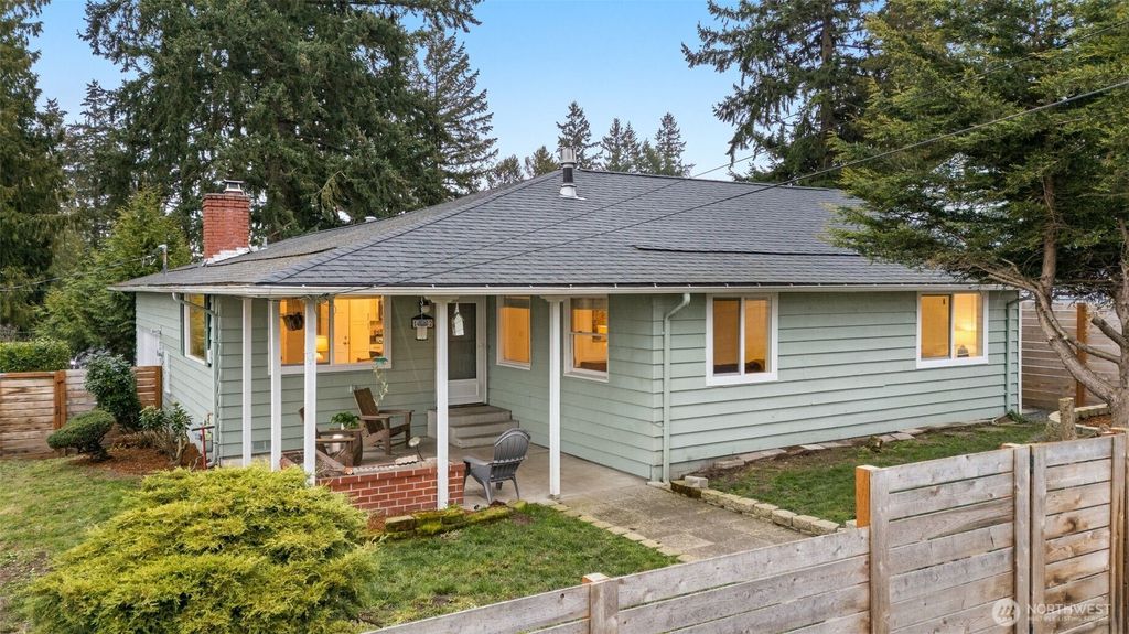 Photo of 11002 56th Avenue S, Seattle, WA 98178 (MLS # 2344929)
