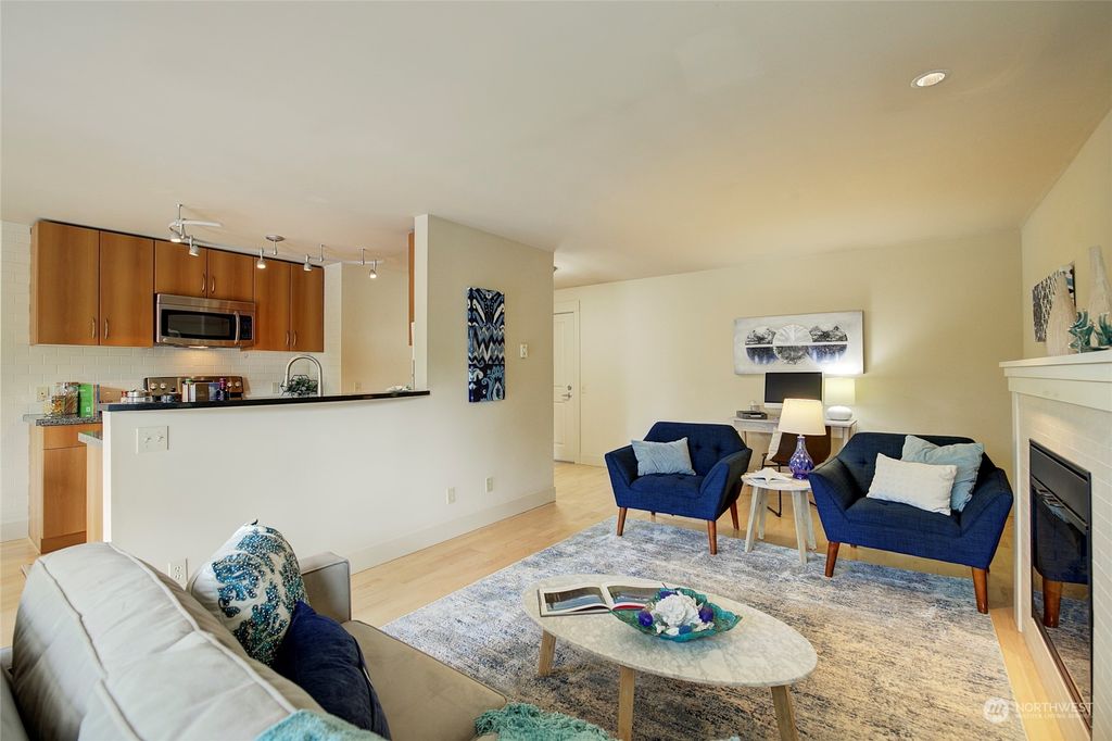 Photo of 23015 Edmonds Way #A303, Edmonds, WA 98020 (MLS # 2165276)