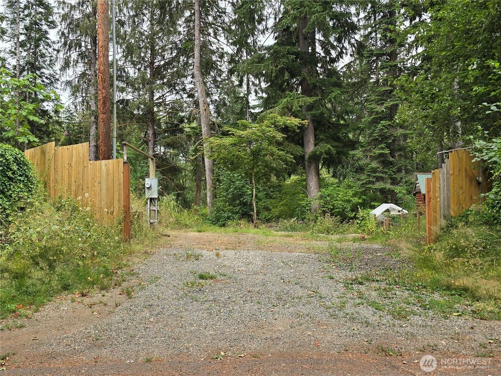 Photo of 351 W Haven Drive, Elma, WA 98541 (MLS # 2484120)