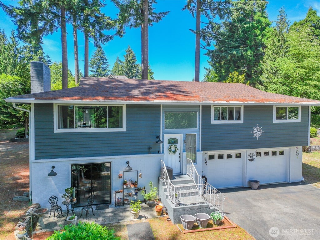 Photo of 13501 119th Street E, Puyallup, WA 98374 (MLS # 2541691)
