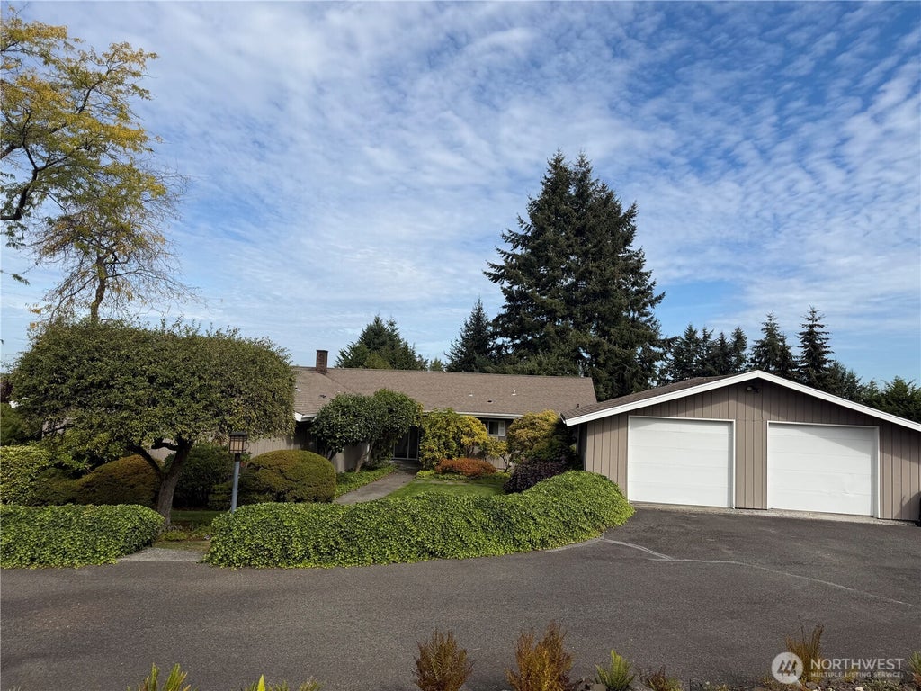 Photo of 6217 Watchtower Road NE, Tacoma, WA 98422 (MLS # 2589002)