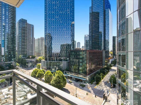 Photo of 820 Blanchard Street #1007, Seattle, WA 98121 (MLS # 2544781)