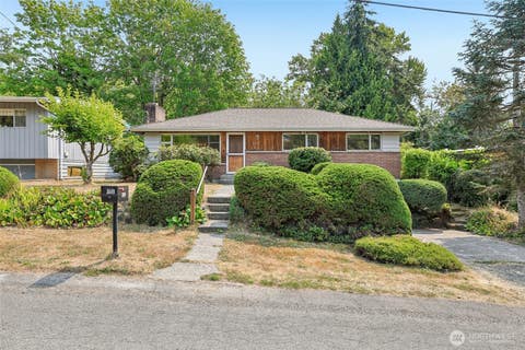 Photo of 3009 S Findlay Street, Seattle, WA 98108 (MLS # 2559323)