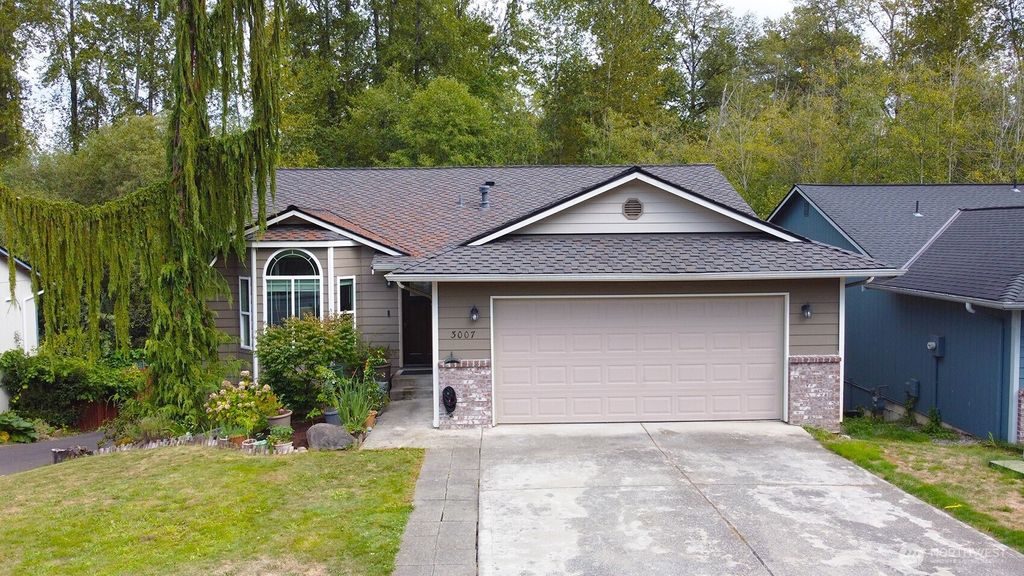 Photo of 3007 Lake Drive, Lake Stevens, WA 98258 (MLS # 2433544)