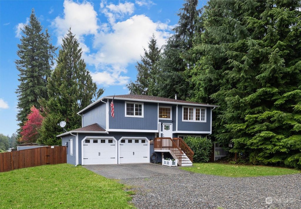 Photo of 3606 234th Drive NE, Granite Falls, WA 98252 (MLS # 2165322)
