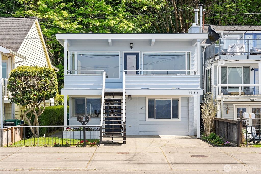 Photo of 1588 Alki Avenue SW, Seattle, WA 98116 (MLS # 2434316)