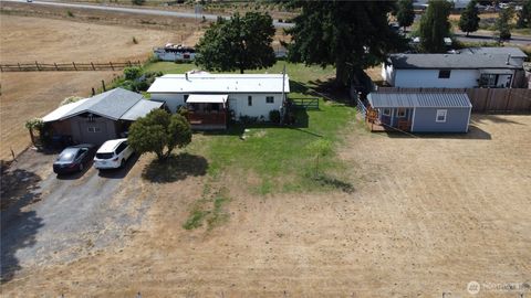 Photo of 14541 Mud Run Road SE, Yelm, WA 98597 (MLS # 2419305)