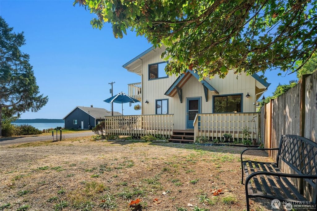 Photo of 27523 SW Sandy Shores Drive, Vashon, WA 98070 (MLS # 2475326)