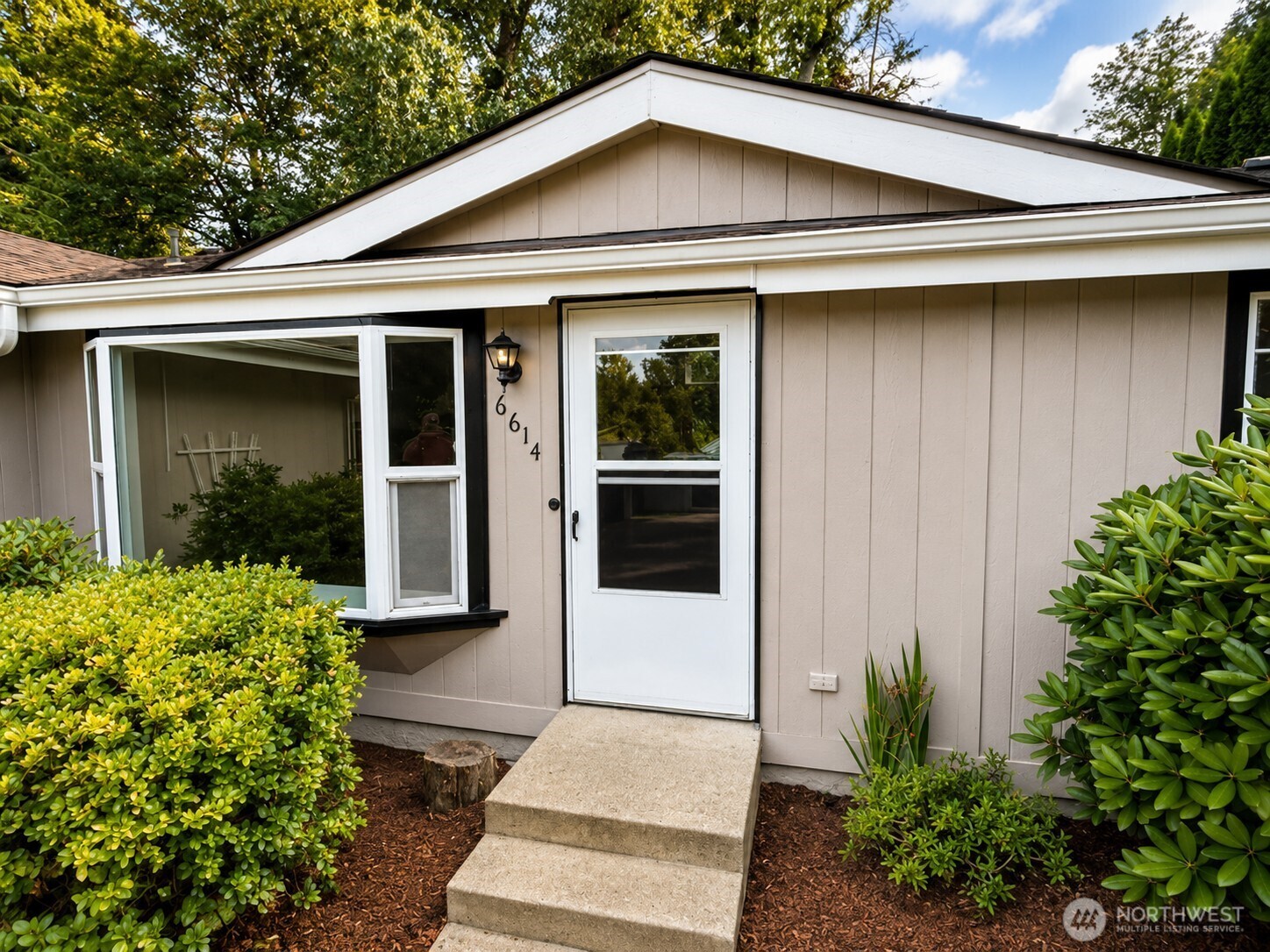 6614 239th Avenue E 26