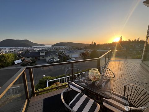 Photo of 1807 Bradley Drive, Anacortes, WA 98221 (MLS # 2435067) Photo of 1807 Bradley Drive, Anacortes, WA 98221 (MLS # 2435067)