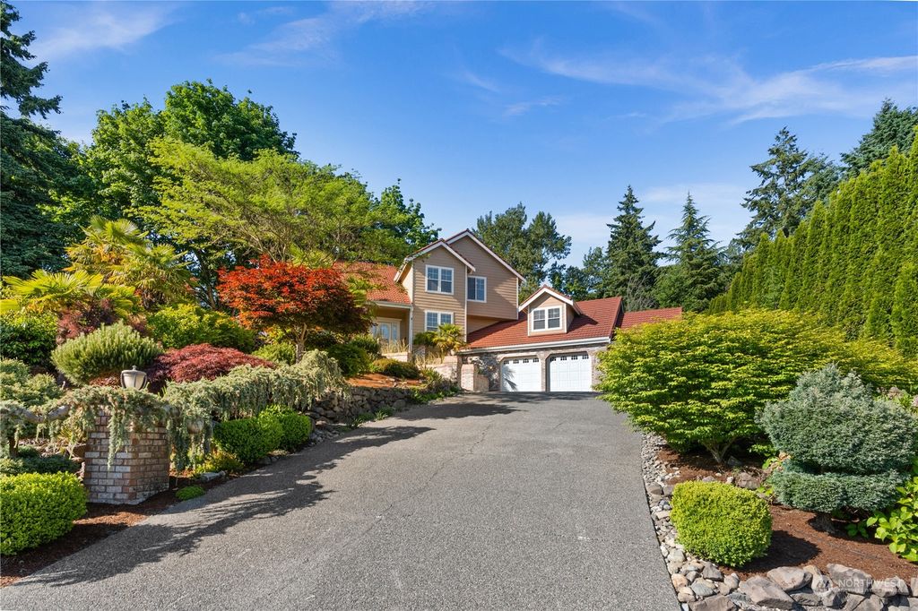 Photo of 27502 46th Court S, Auburn, WA 98001 (MLS # 2077459)