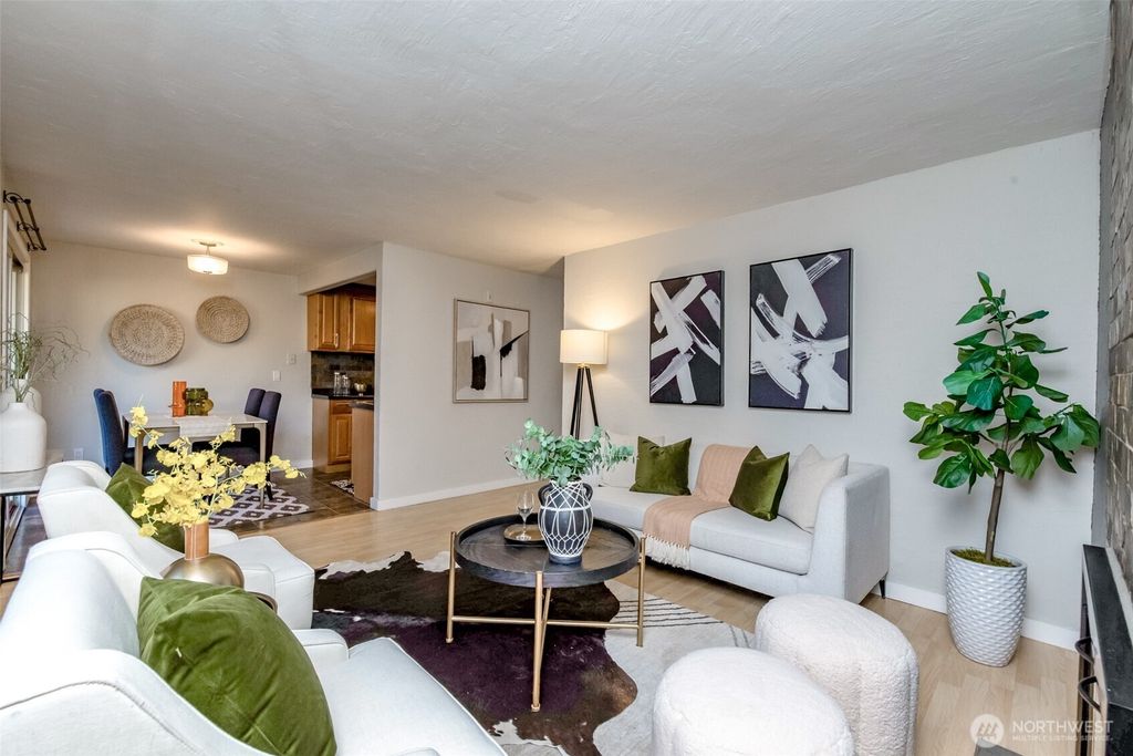 Photo of 4826 S 187th Place #D105, SeaTac, WA 98188 (MLS # 2422549)