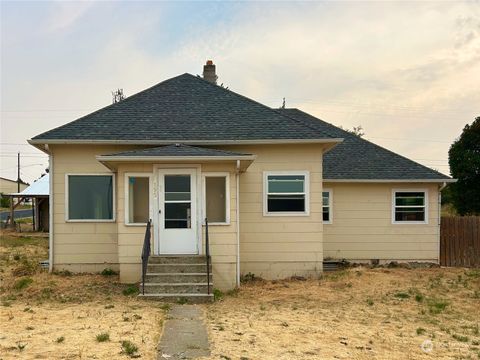 A home in Creston