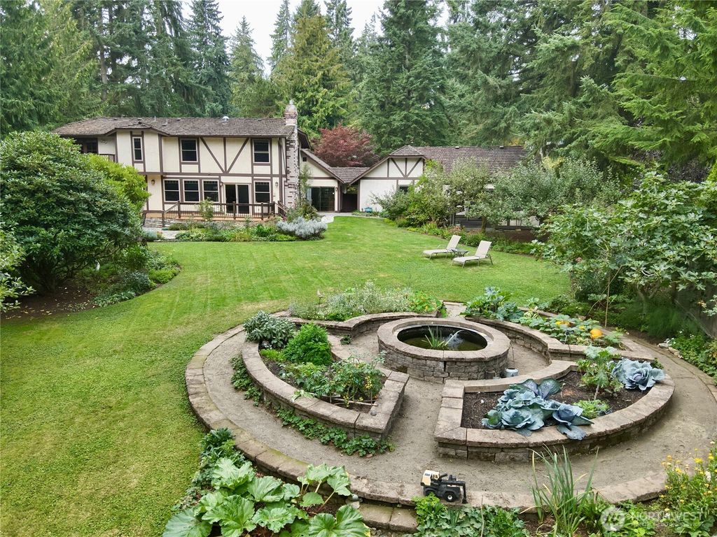 Photo of 17521 7th Avenue W, Bothell, WA 98012 (MLS # 2446962)