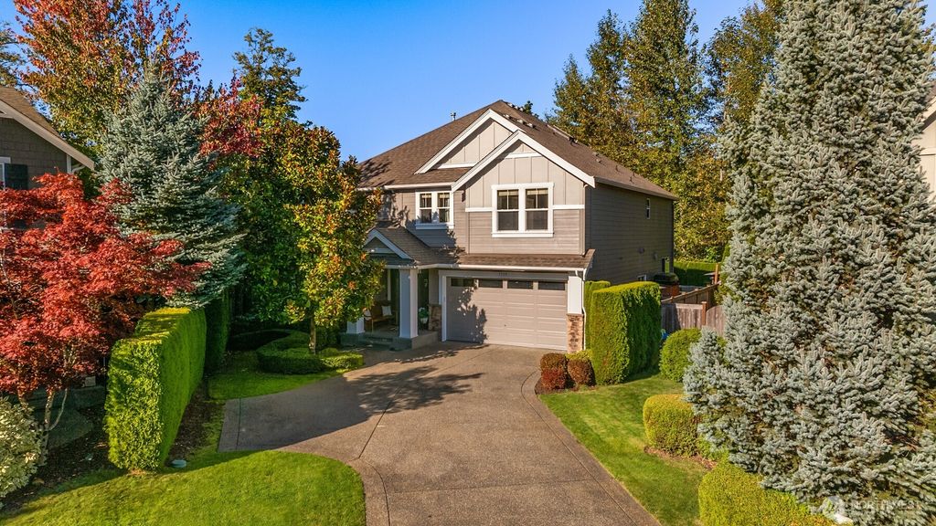 Photo of 1719 271st Avenue SE, Sammamish, WA 98075 (MLS # 2455607)