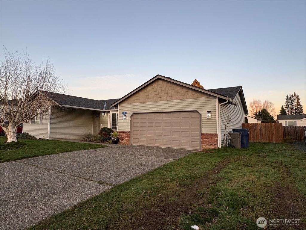Photo of 180 Moss Lane, Burlington, WA 98233 (MLS # 2471459)