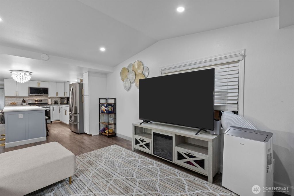 Photo of 23708 Locust Way #23, Bothell, WA 98021 (MLS # 2469933)