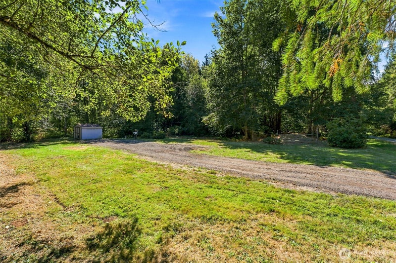 2011 35th Lane NE