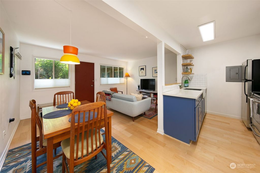 Photo of 3636 Evanston Avenue N #4, Seattle, WA 98103 (MLS # 2067211)
