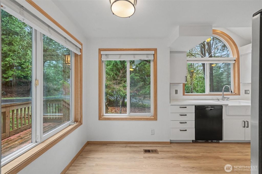 Photo of 55 Green Hill Rd, Bellingham, WA 98229 (MLS # 2495101)