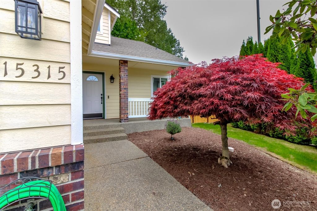 Photo of 15315 87th Street Ct E, Puyallup, WA 98372 (MLS # 2517547)