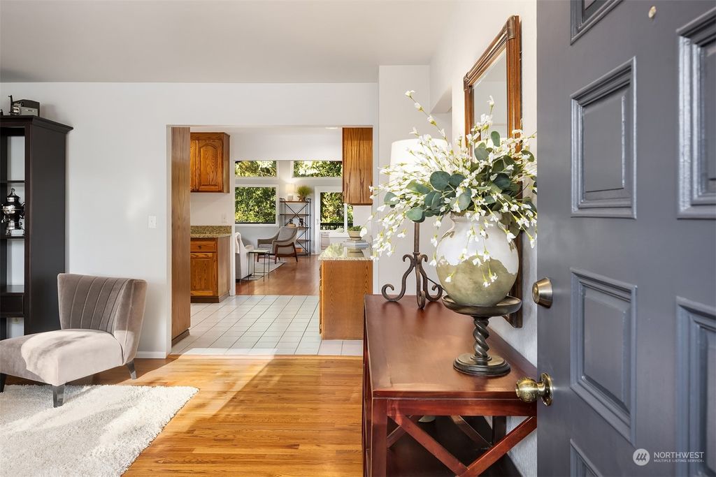 Photo of 11638 18th Avenue SW, Burien, WA 98146 (MLS # 2223532)