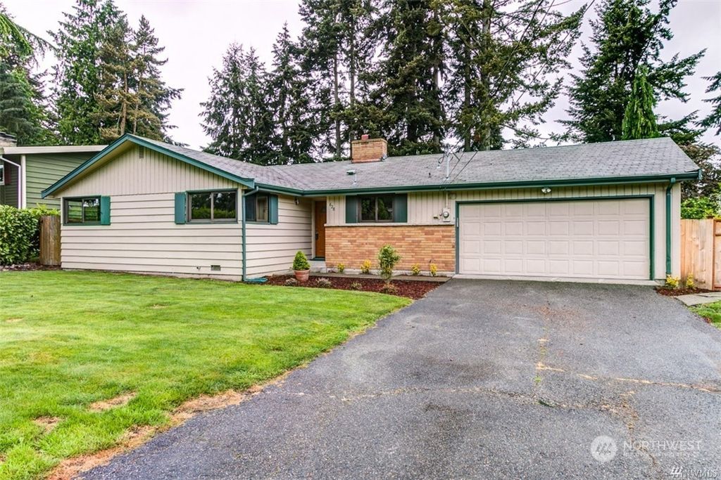 Photo of 628 S 305th Street, Federal Way, WA 98003 (MLS # 2053420)