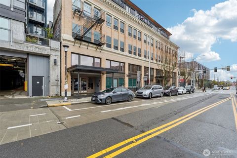 Photo of 1408 12th Avenue #201, Seattle, WA 98122 (MLS # 2496803)