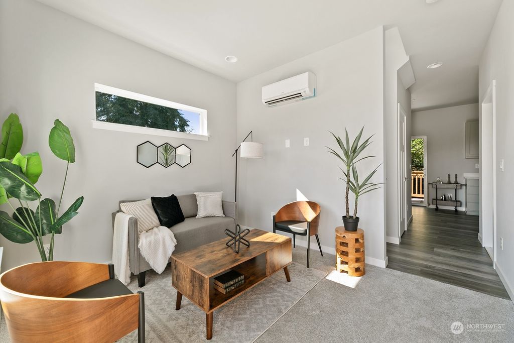 Photo of 16023 11th Avenue SW #B, Burien, WA 98166 (MLS # 2198770)