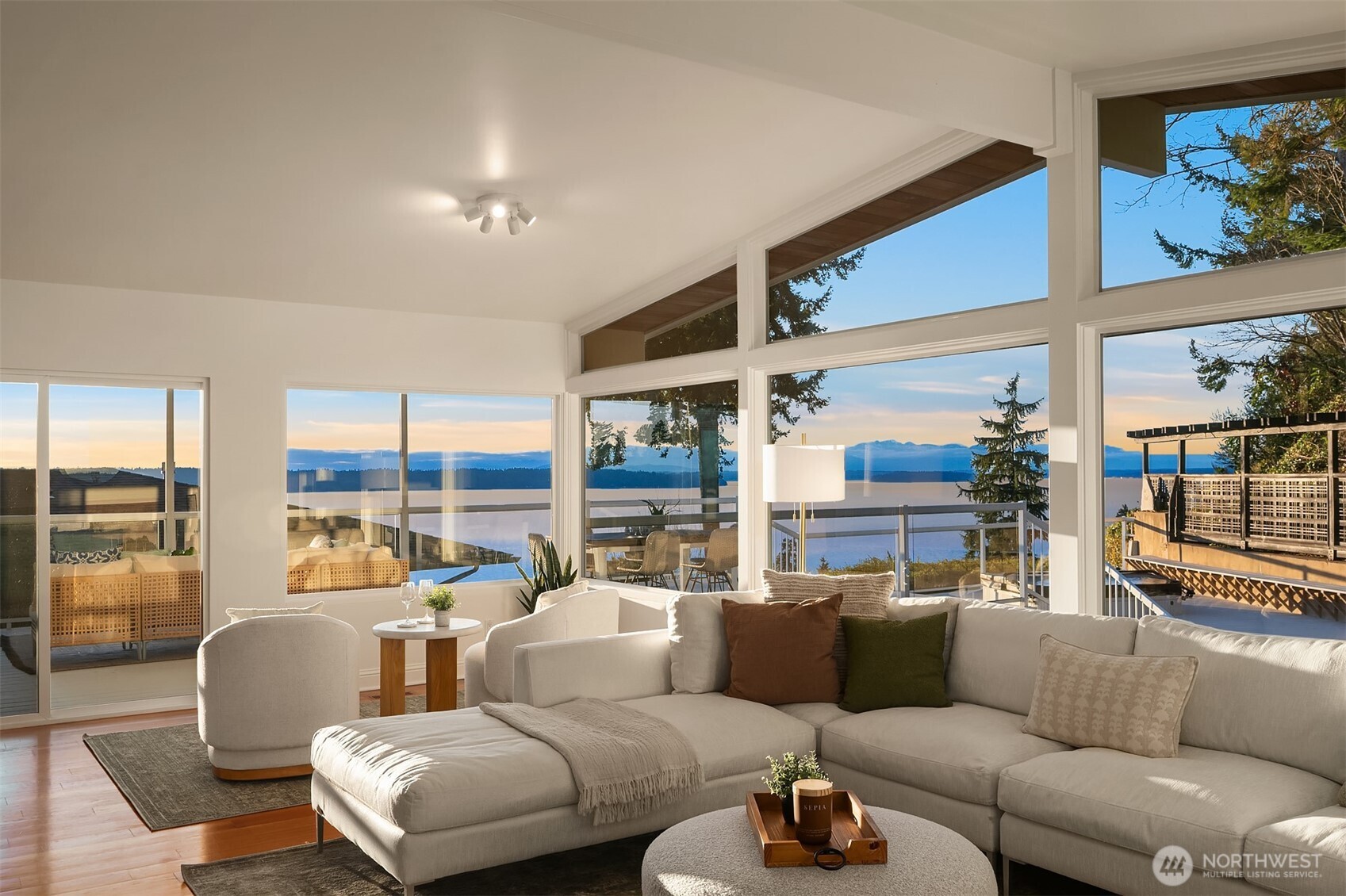 13621 18th Avenue Ct SW