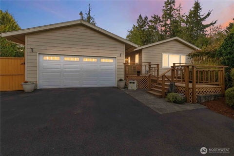 Photo of 117 Sandy Boulevard, Centralia, WA 98531 (MLS # 2585213)