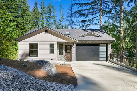 4 Sweetclover Circle Bellingham WA 98229