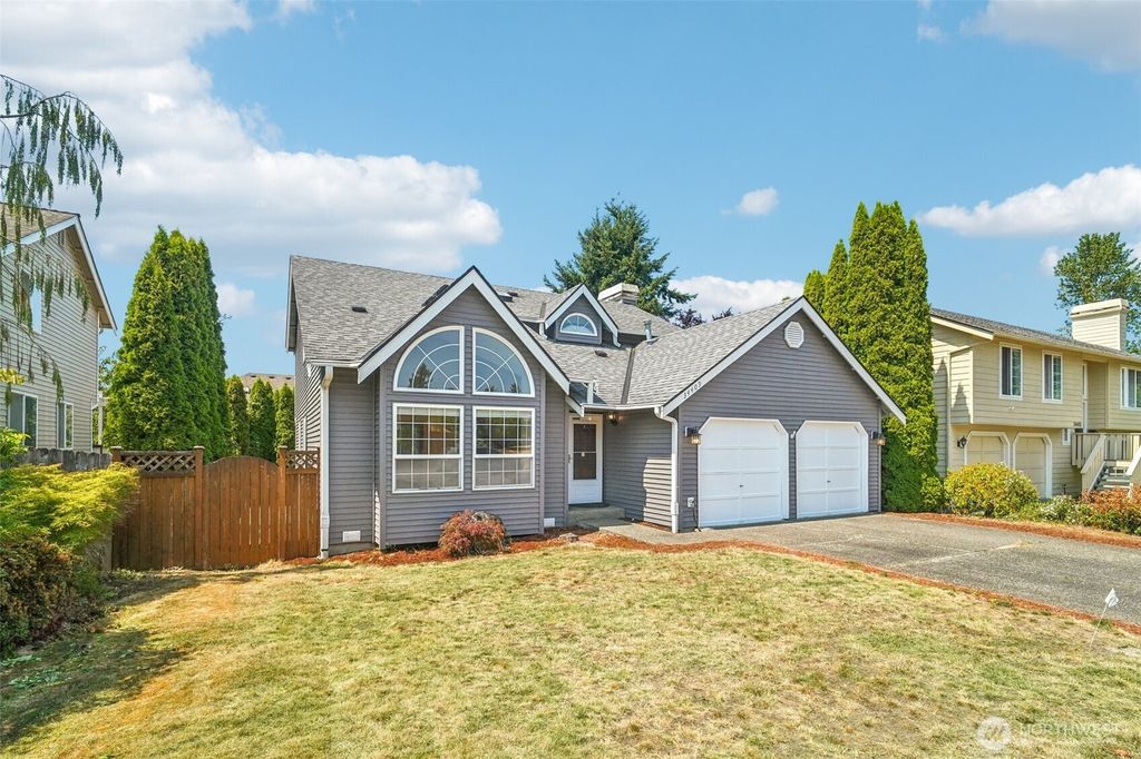 Photo of 34409 15th Place SW, Federal Way, WA 98023 (MLS # 2401234)