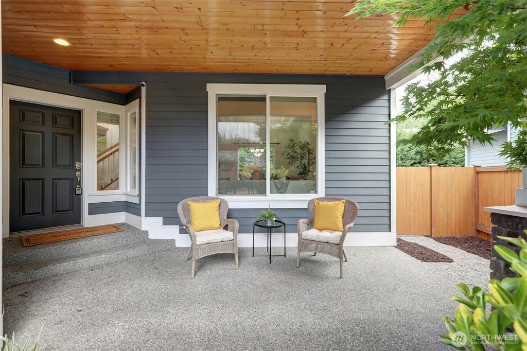 Photo of 14332 Madison Way, Lynnwood, WA 98087 (MLS # 2422311)