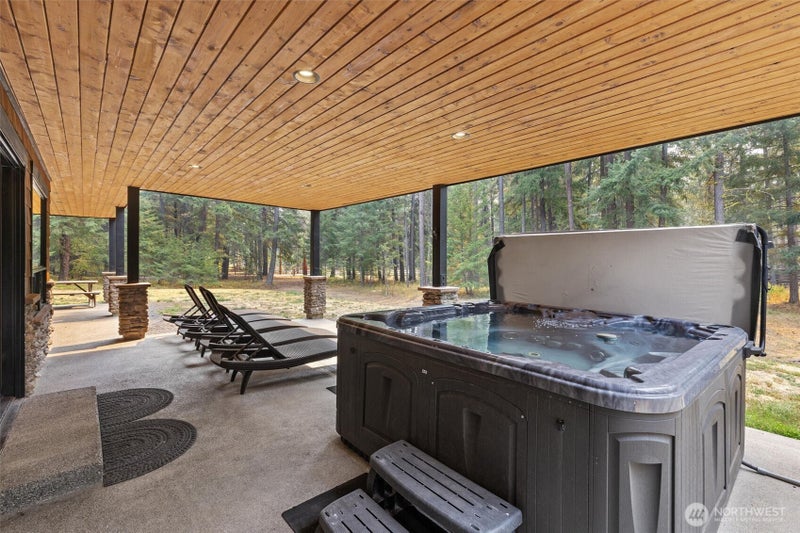 251 Evergreen Valley Loop Road