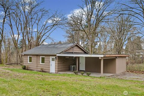 Photo of 4612 33rd Street NE, Tacoma, WA 98422 (MLS # 2468808)