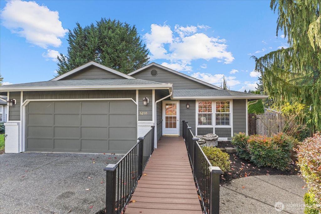 Photo of 6210 72nd Street NE, Marysville, WA 98270 (MLS # 2447248)