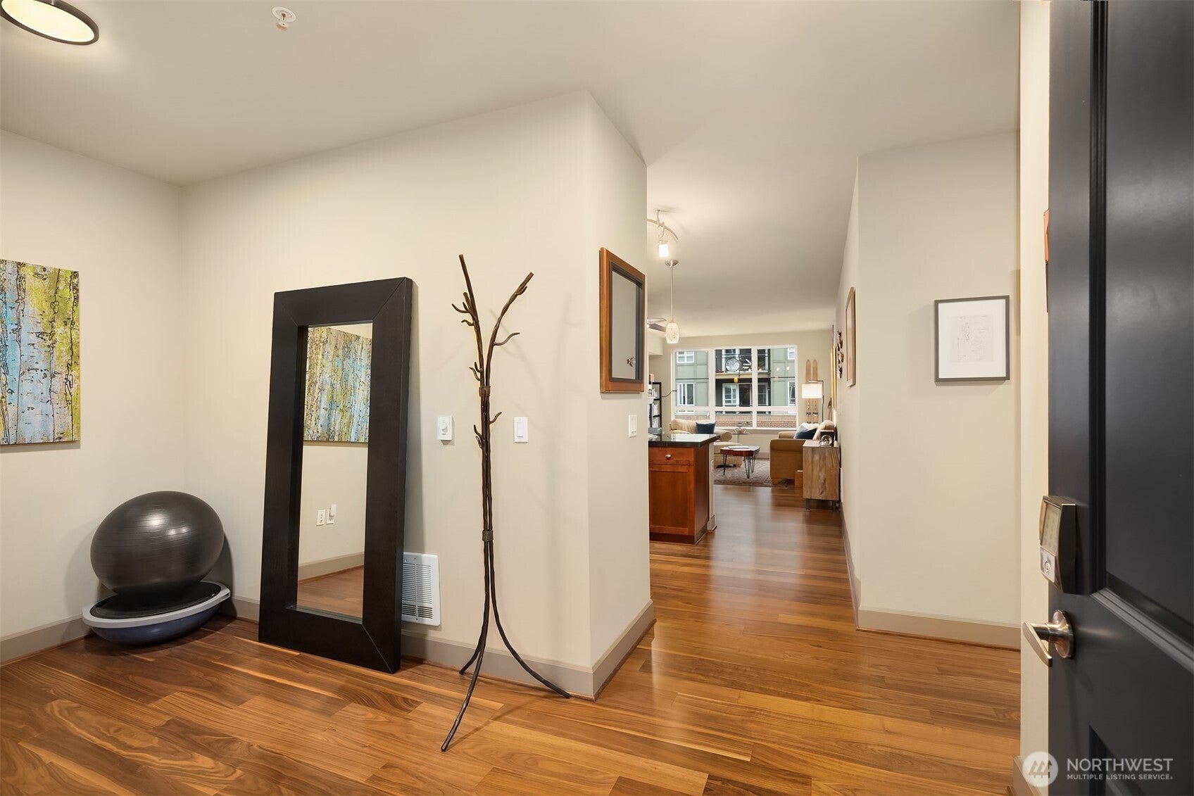 1840 25th Avenue NE 307