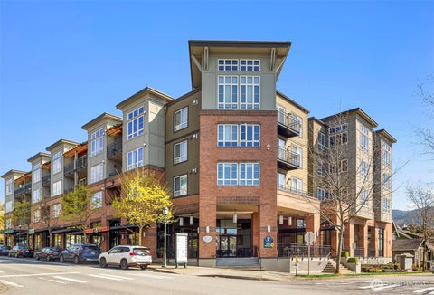 Photo of 1840 25th Avenue NE #307, Issaquah, WA 98029 (MLS # 2576280)