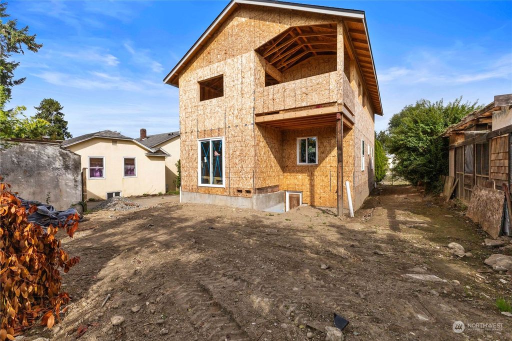 Photo of 5041 Bowen Place S, Seattle, WA 98118 (MLS # 2287480)