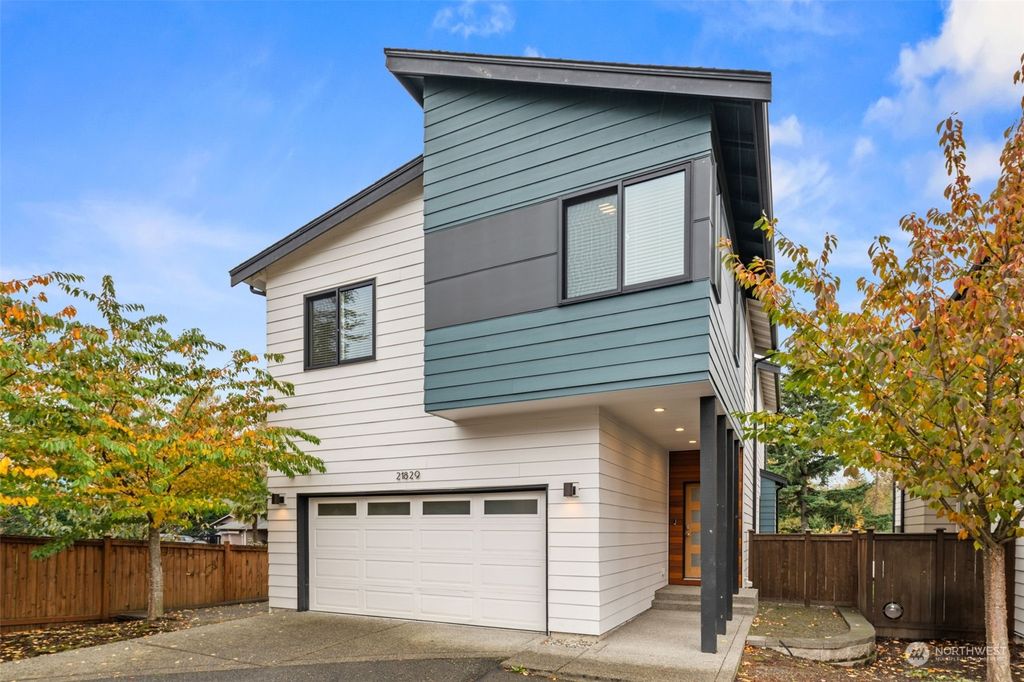 Photo of 21829 131st Place SE, Kent, WA 98031 (MLS # 2300104)