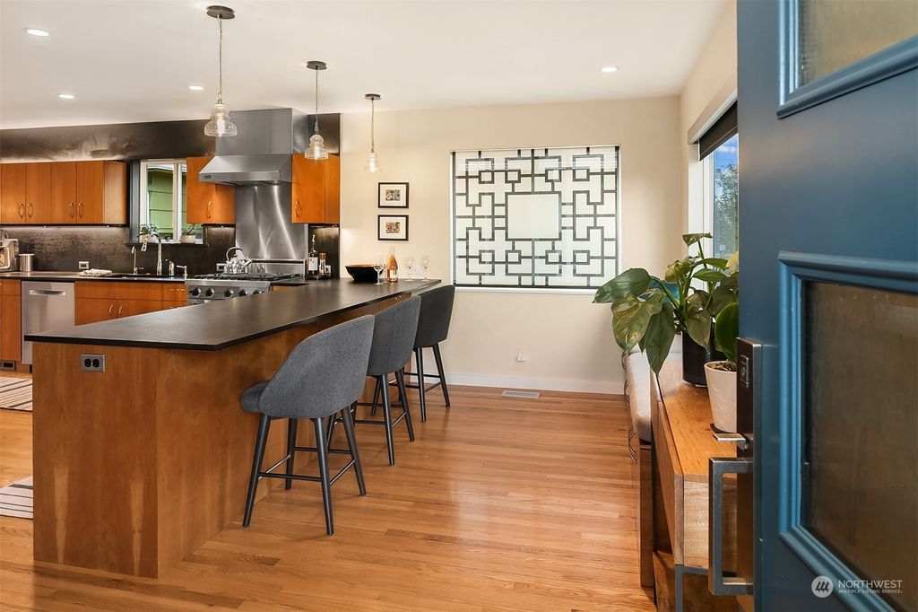 Photo of 7157 34th Avenue SW, Seattle, WA 98126 (MLS # 2069893)