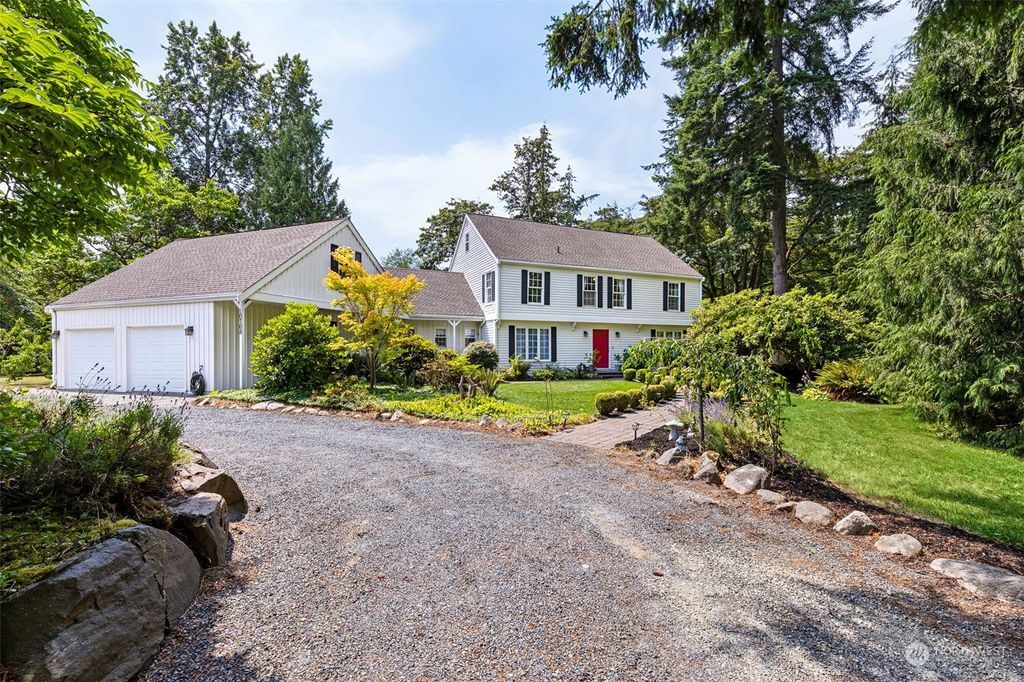 Photo of 10708 206th Street SE, Snohomish, WA 98296 (MLS # 2266765)