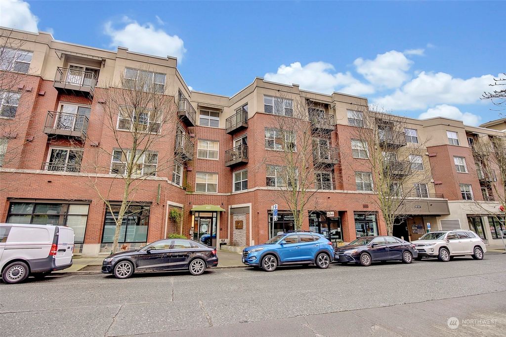 Photo of 413 NE 70th Street #403, Seattle, WA 98115 (MLS # 2047483)