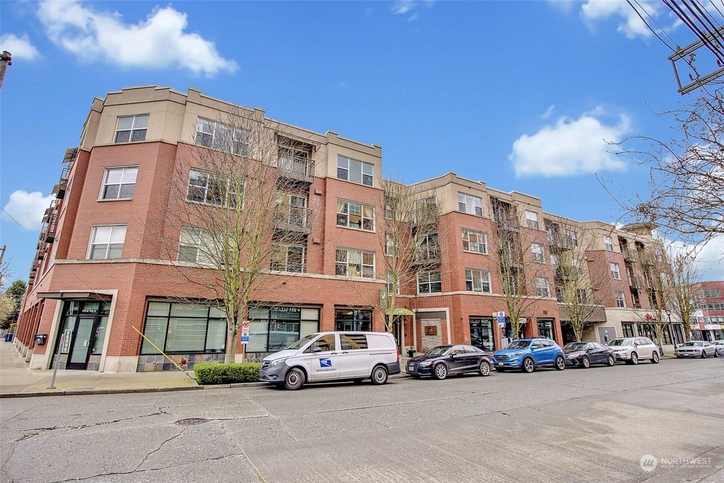 Photo of 413 NE 70th Street #403, Seattle, WA 98115 (MLS # 2047483)