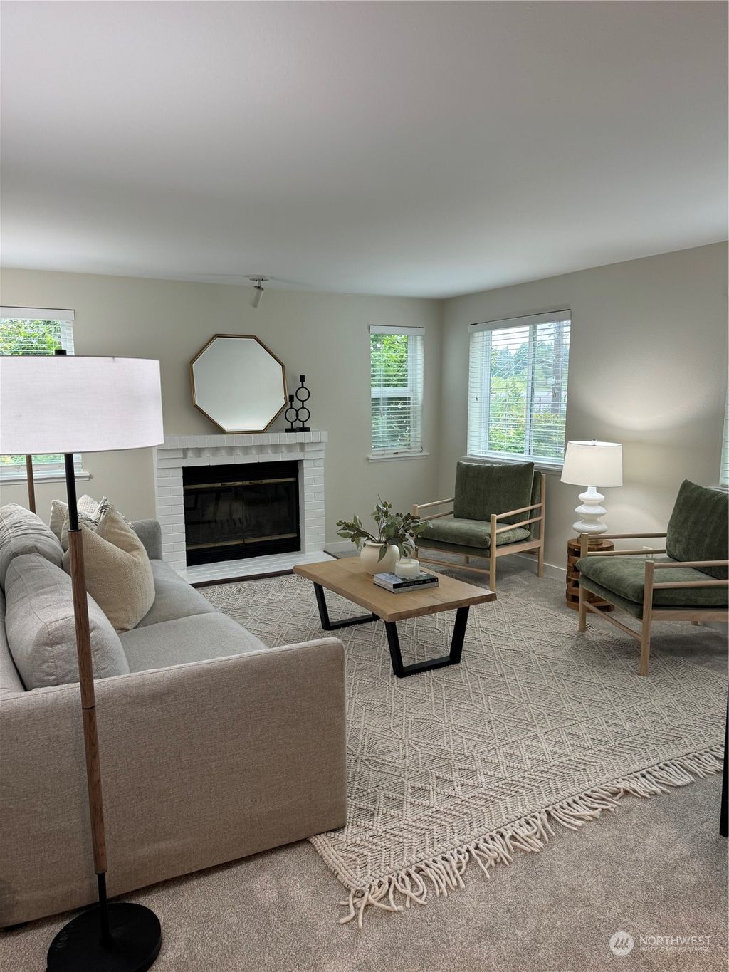 Photo of 6700 NE 182nd St #B205, Kenmore, WA 98028 (MLS # 2273023)