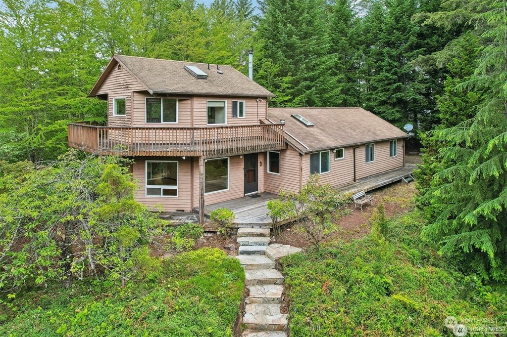 Photo of 19830 207th Avenue SE, Monroe, WA 98272 (MLS # 2271333)