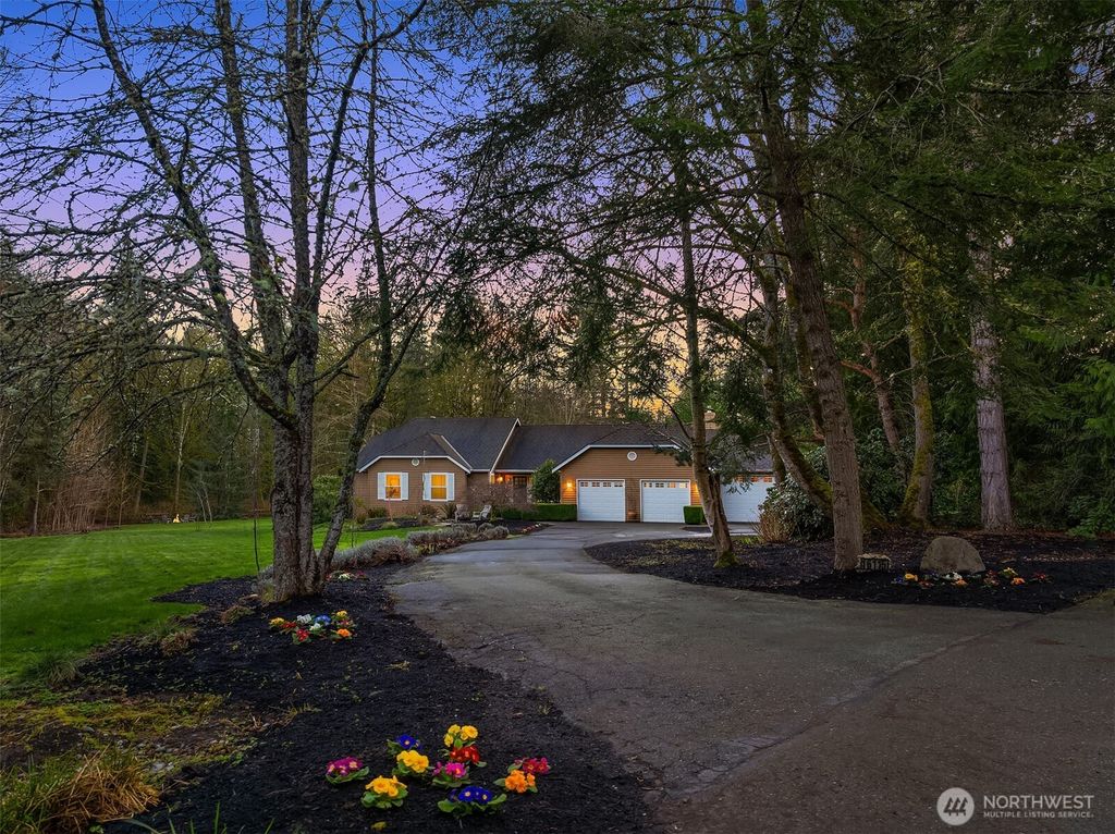 Photo of 16115 NE 136th Place, Woodinville, WA 98072 (MLS # 2331795)