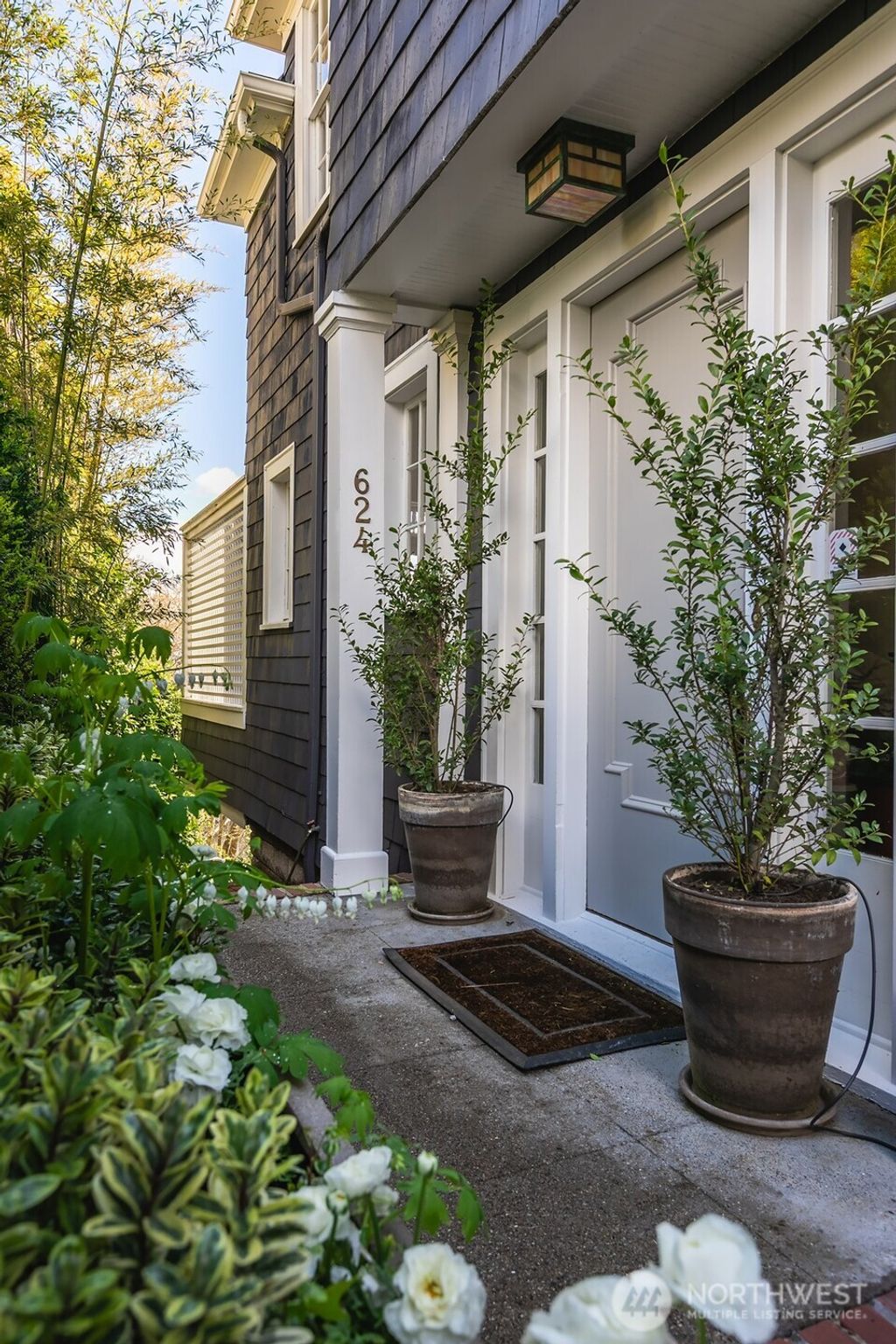 Photo of 624 35th Avenue, Seattle, WA 98122 (MLS # 2496771)