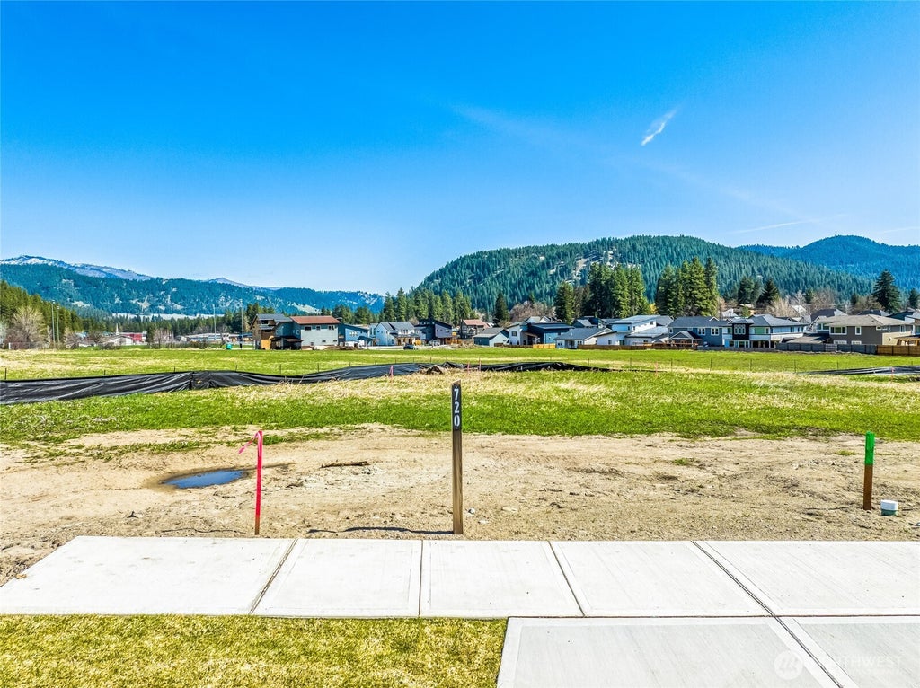Photo of 714 Cascade Street, Leavenworth, WA 98826 (MLS # 2590070)